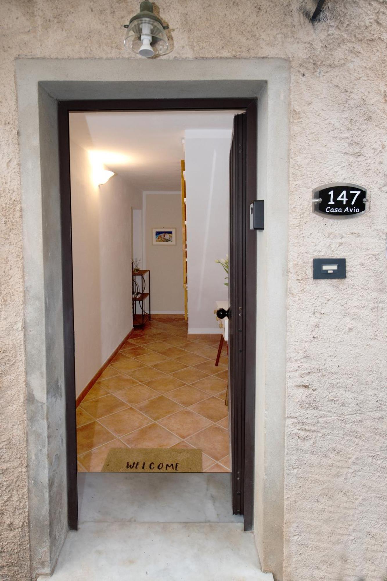 Casa Avio Luminosa Con Vista Mare Apartment *